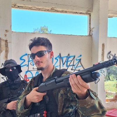 ΦΟΙΒΟΣ ΝΤΡΙΒΑΛΑΣ